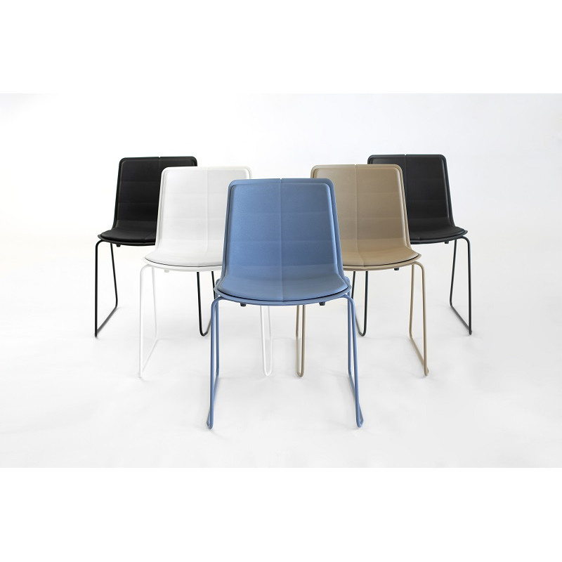 AITANA  PLASTICA PATIN